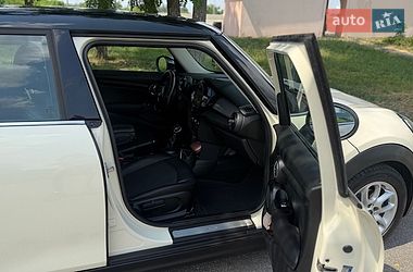 Хетчбек MINI Cooper 2017 в Києві фото 30 Хетчбек MINI Cooper 2017 в Києві