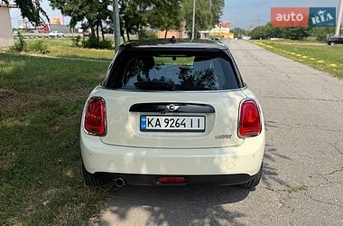 Хэтчбек MINI Cooper 2017 в Киеве