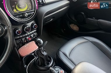 Хэтчбек MINI Cooper 2017 в Киеве
