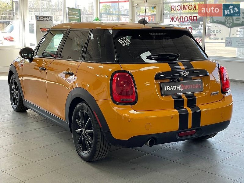Хэтчбек MINI Cooper 2015 в Киеве