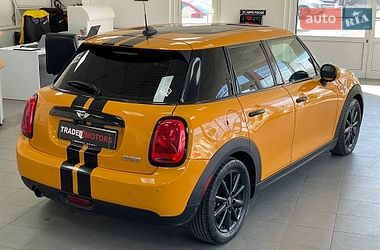 Хэтчбек MINI Cooper 2015 в Киеве