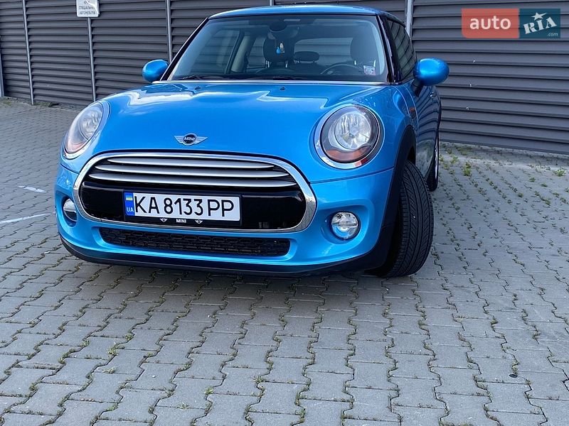 Хэтчбек MINI Cooper 2015 в Киеве