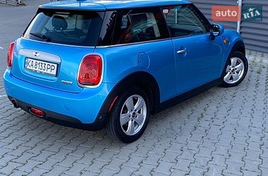 Хэтчбек MINI Cooper 2015 в Киеве