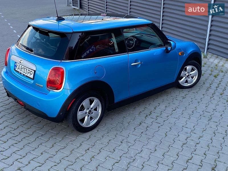 Хэтчбек MINI Cooper 2015 в Киеве