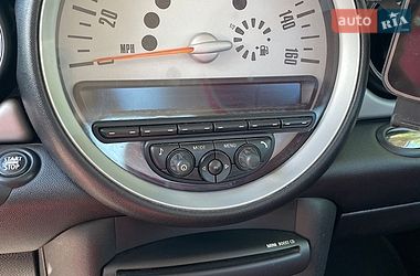 Хэтчбек MINI Cooper 2011 в Львове