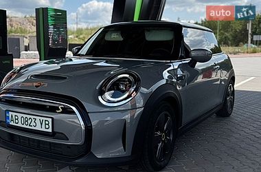 Хэтчбек MINI Cooper 2022 в Виннице