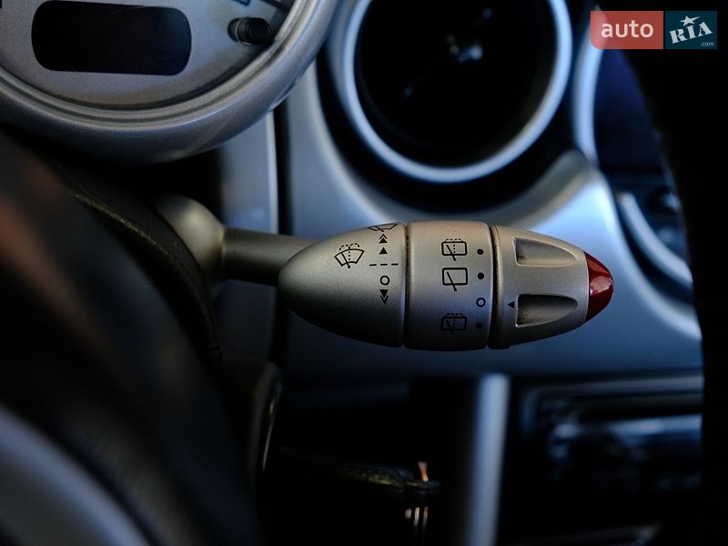 Хетчбек MINI Cooper 2004 в Одесі