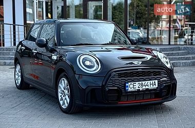Хэтчбек MINI Cooper 2017 в Черновцах