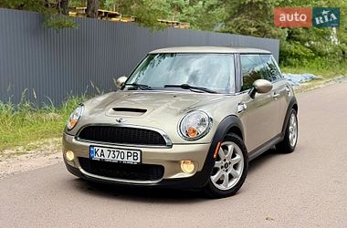 Хэтчбек MINI Cooper 2010 в Киеве