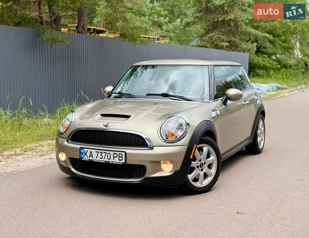 2010 MINI Cooper - мініатюра 12