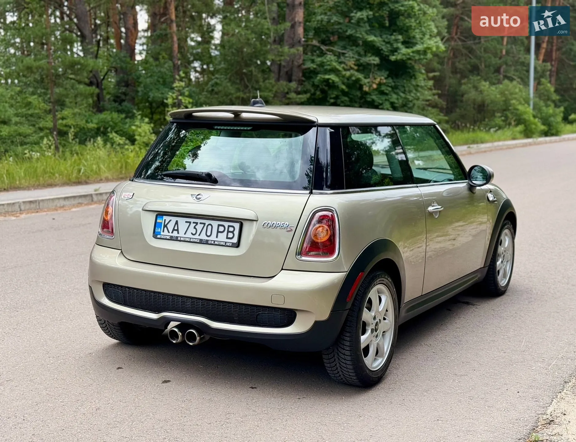 2010 MINI Cooper - мініатюра 6