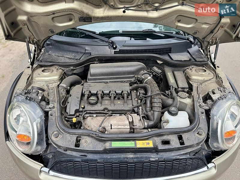 Хэтчбек MINI Cooper 2010 в Киеве