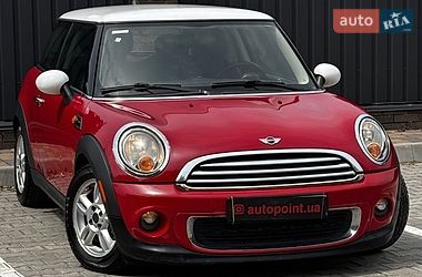 Хетчбек MINI Cooper 2011 в Білогородці