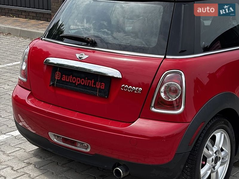 Хетчбек MINI Cooper 2011 в Білогородці