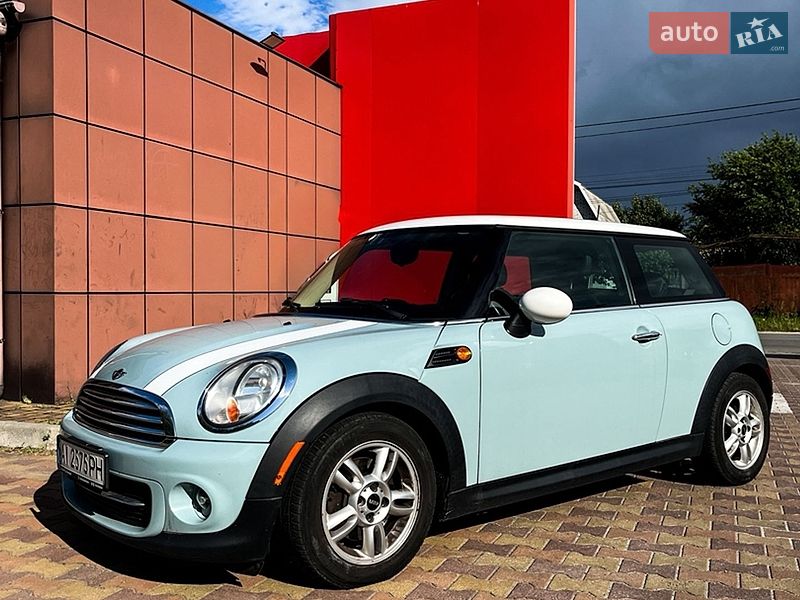 Хэтчбек MINI Cooper 2013 в Киеве