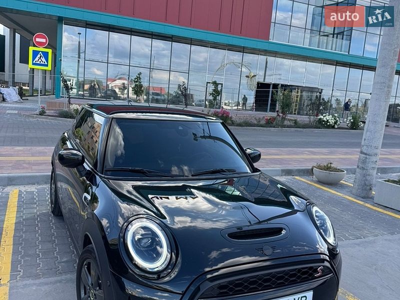 Хетчбек MINI Cooper 2020 в Тернополі