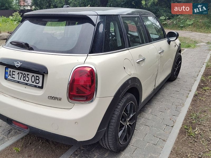 Хетчбек MINI Cooper 2020 в Острозі фото 2 Хетчбек MINI Cooper 2020 в Острозі