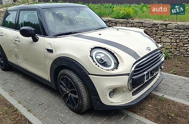 Хетчбек MINI Cooper 2020 в Острозі