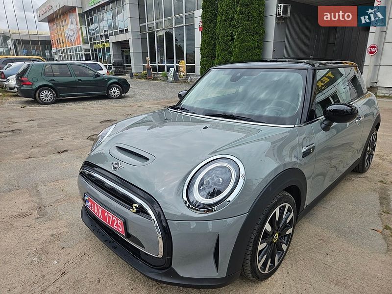 Хэтчбек MINI Cooper 2021 в Житомире