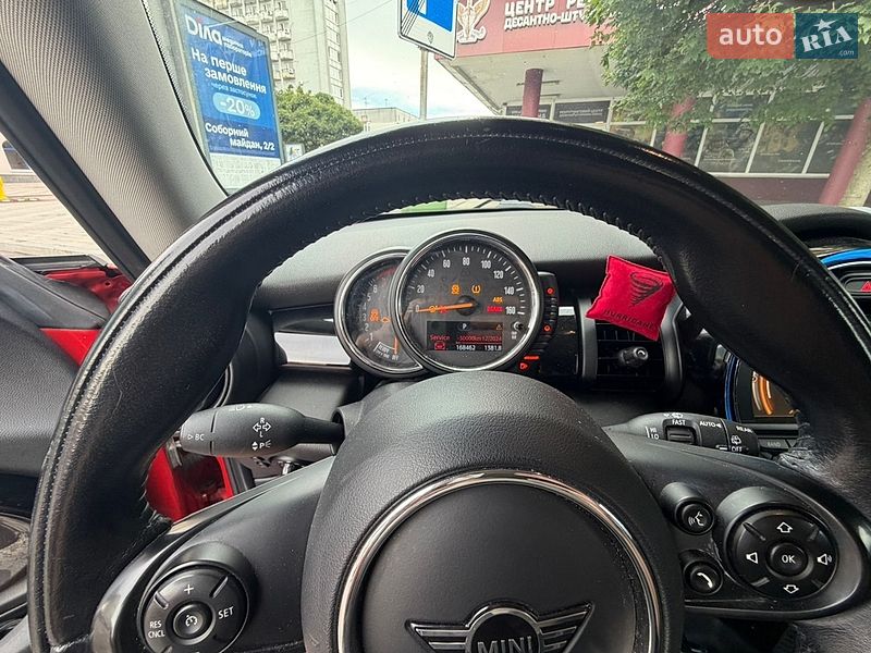 Хетчбек MINI Cooper 2015 в Житомирі