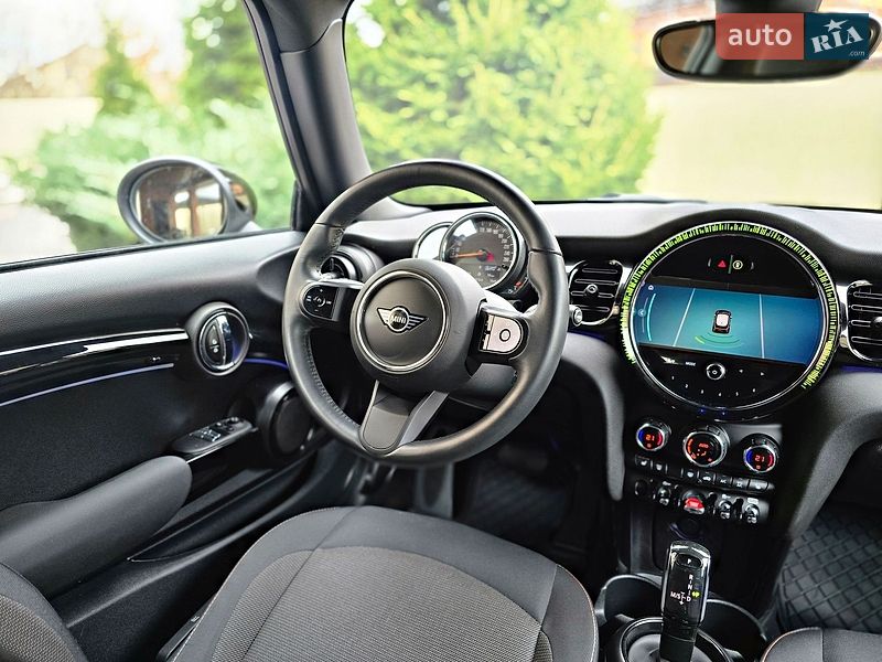 Хетчбек MINI Cooper 2023 в Одесі