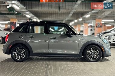 Хетчбек MINI Cooper 2020 в Києві