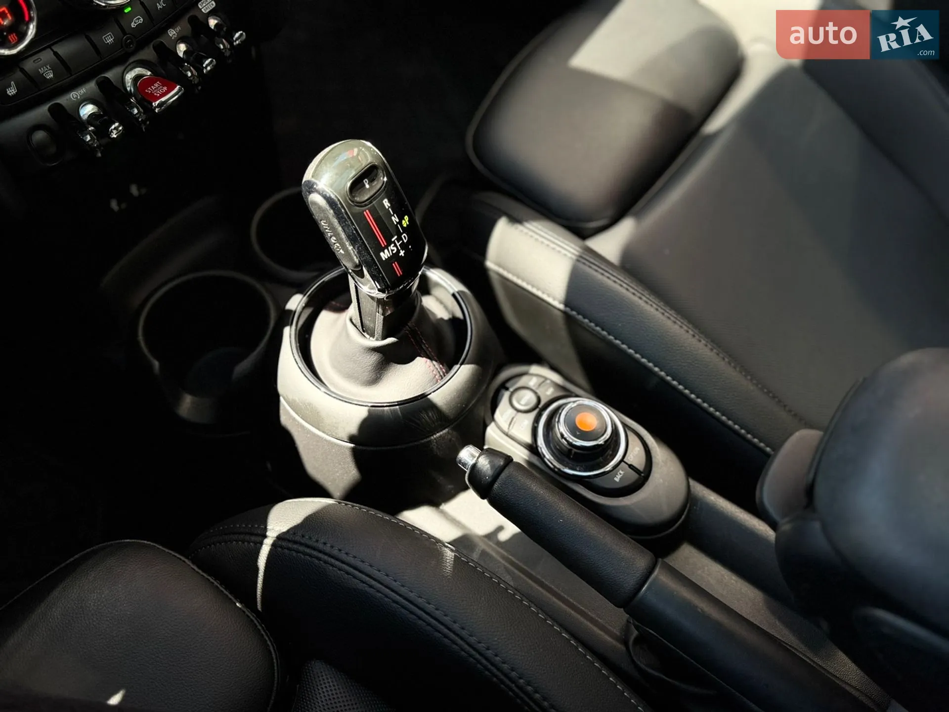 2020 MINI Cooper - мініатюра 14
