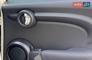 Хетчбек MINI Cooper 2015 в Хмельницькому