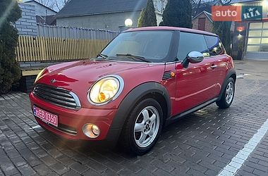 Хэтчбек MINI Cooper 2009 в Луцке