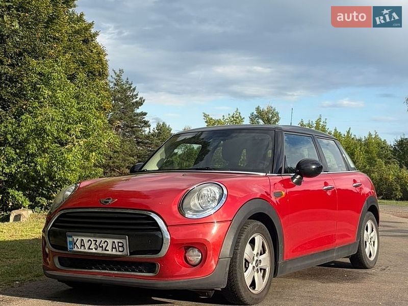 Хетчбек MINI Cooper 2015 в Києві