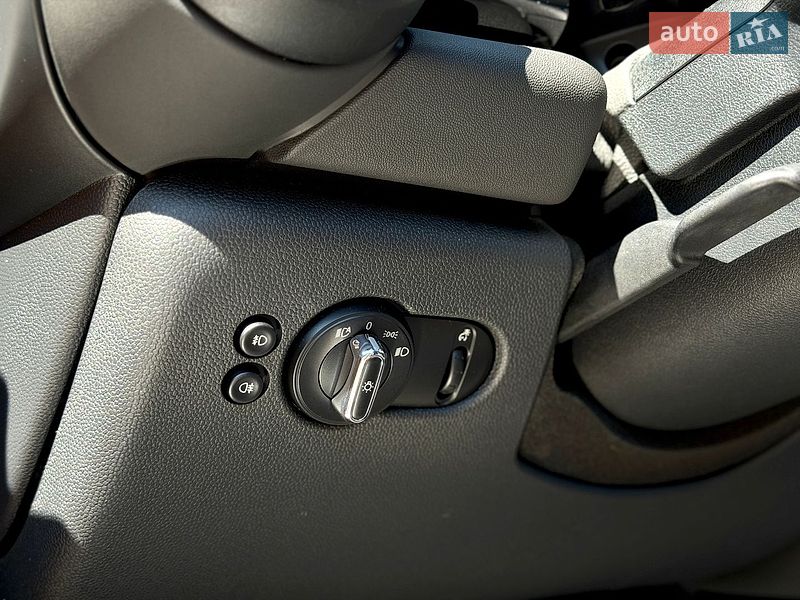 Хэтчбек MINI Cooper 2015 в Киеве