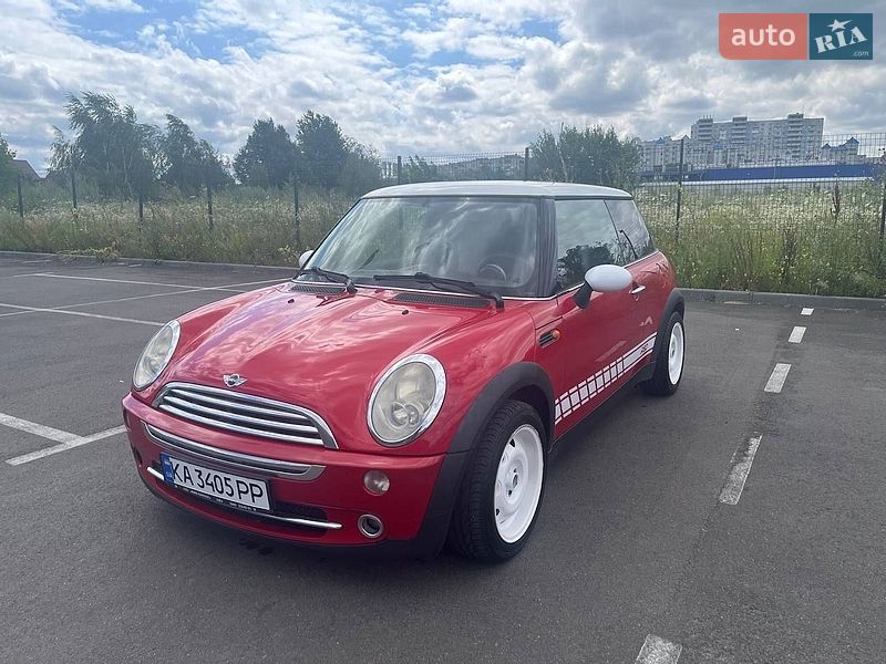 Хетчбек MINI Cooper 2005 в Прилуках