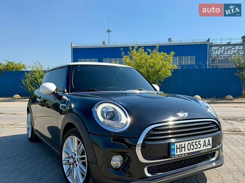 Хэтчбек MINI Cooper 2016 в Одессе