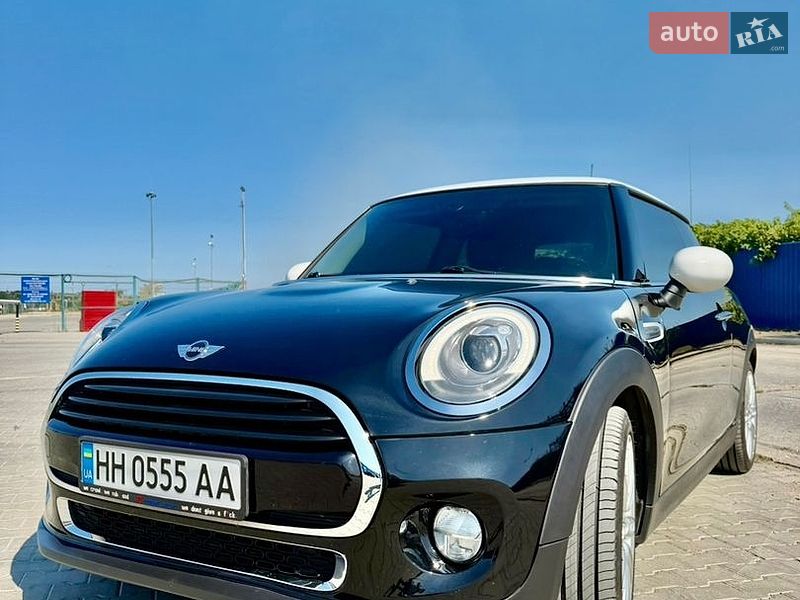 Хэтчбек MINI Cooper 2016 в Одессе