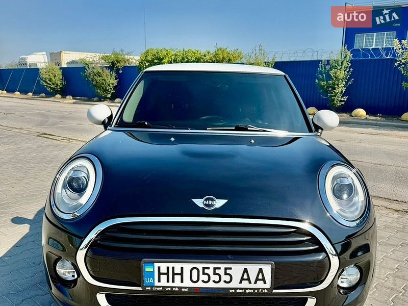 Хэтчбек MINI Cooper 2016 в Одессе