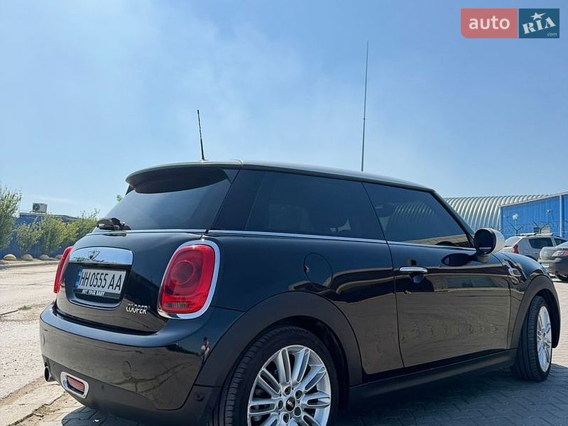 Хэтчбек MINI Cooper 2016 в Одессе