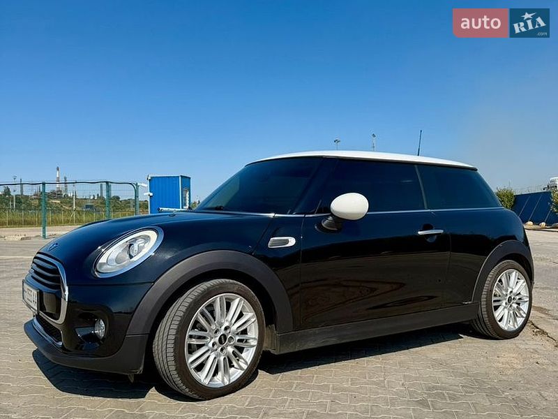 Хэтчбек MINI Cooper 2016 в Одессе
