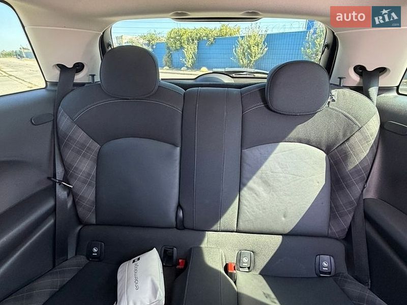 Хэтчбек MINI Cooper 2016 в Одессе