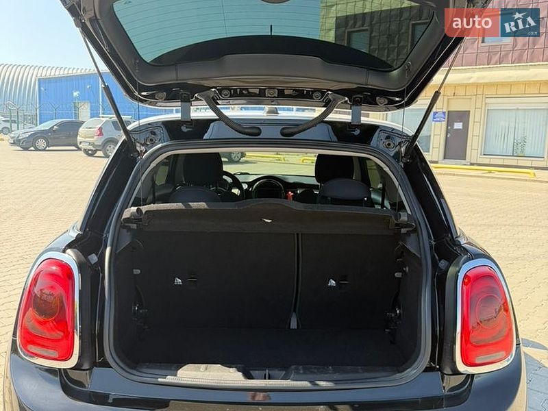 Хэтчбек MINI Cooper 2016 в Одессе