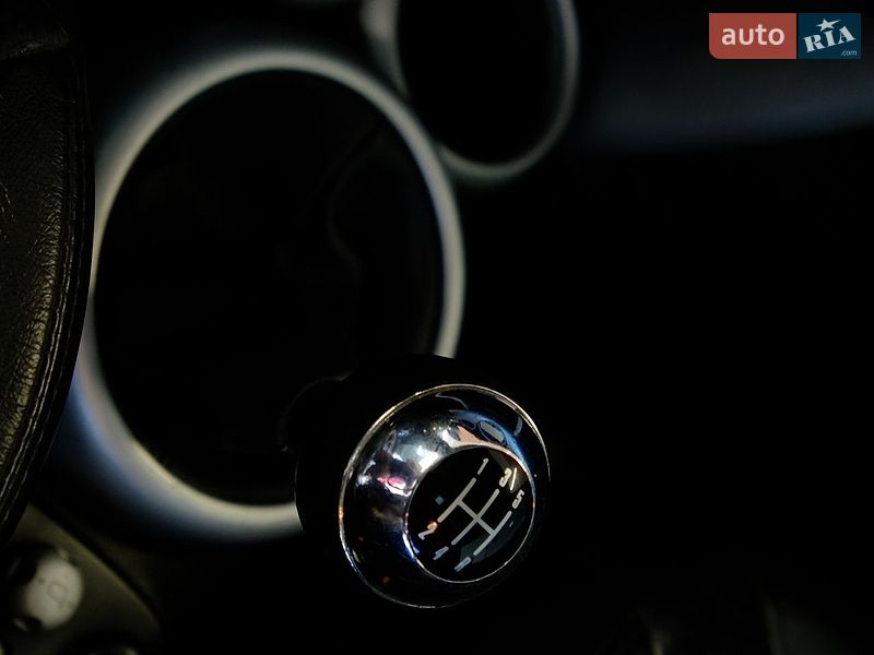 Хетчбек MINI Cooper 2004 в Одесі