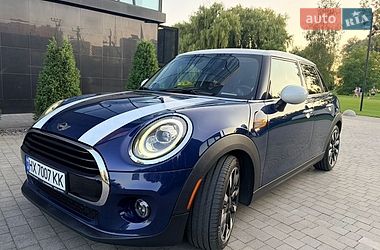 Хетчбек MINI Cooper 2016 в Хмельницькому