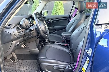 Хетчбек MINI Cooper 2016 в Хмельницькому