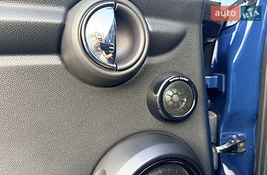 Хетчбек MINI Cooper 2016 в Хмельницькому