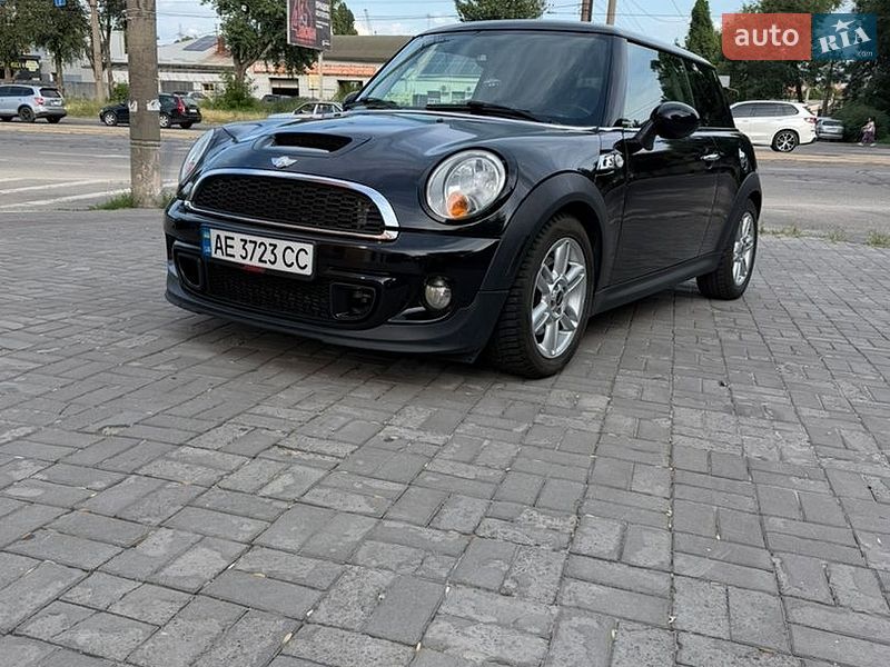 MINI Cooper 2012