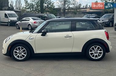 Хетчбек MINI Cooper 2015 в Києві