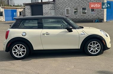 Хетчбек MINI Cooper 2015 в Києві
