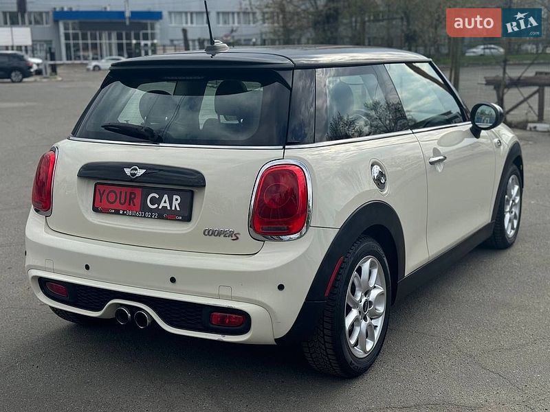 Хетчбек MINI Cooper 2015 в Києві
