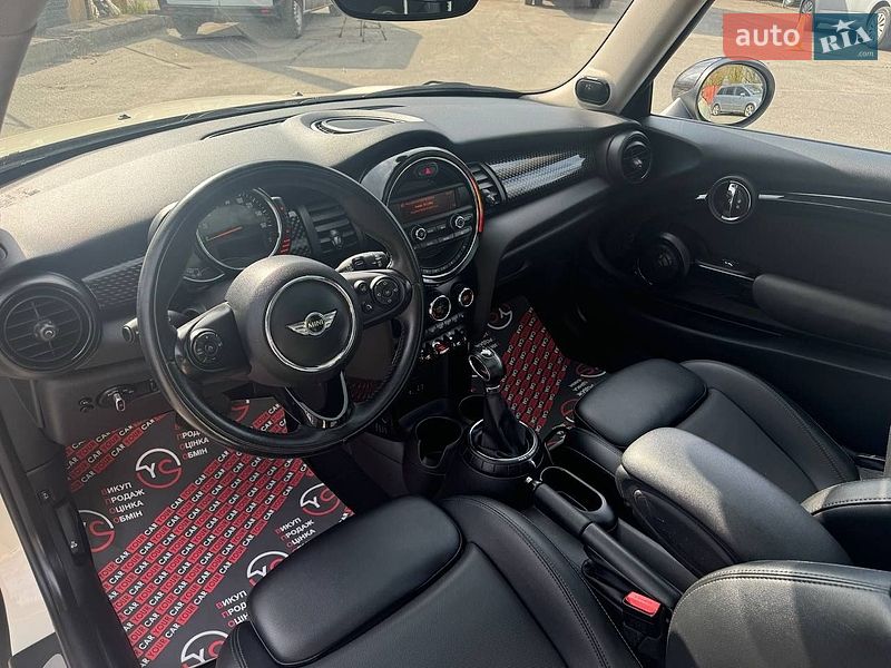 Хетчбек MINI Cooper 2015 в Києві