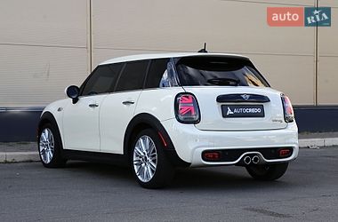 Хэтчбек MINI Cooper 2018 в Киеве