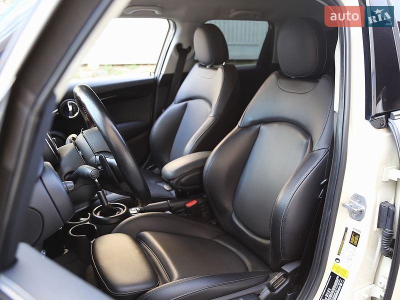 Хэтчбек MINI Cooper 2018 в Киеве